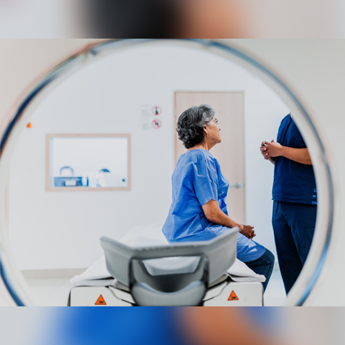 Karmanos Cancer Institute Recognizes Lung Cancer Awareness Month, Encourages Screenings